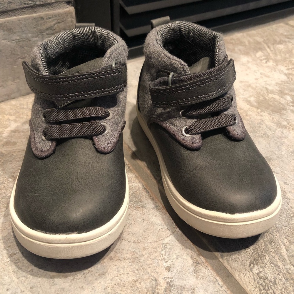 Size 7 toddler boys shoes